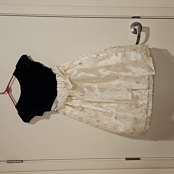 2 pc. American Girls matching dress for child and doll EUC - Picture 3 of 15